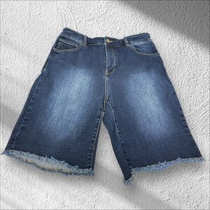Soft Surroundings Stretch Denim Bermuda Dark Denim Shorts Raw Hem Modest Size 12